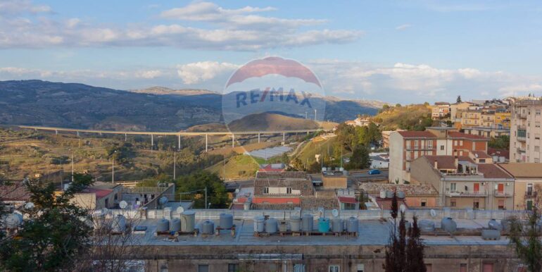 2021050591428-567487-7