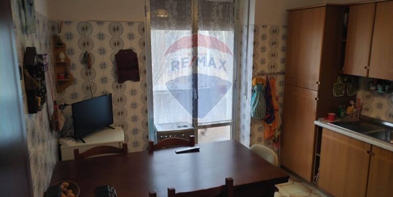 20250115120006-919666-19