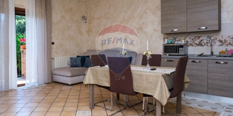 20250127211532-922462-11