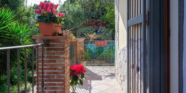 20250127211537-922462-14