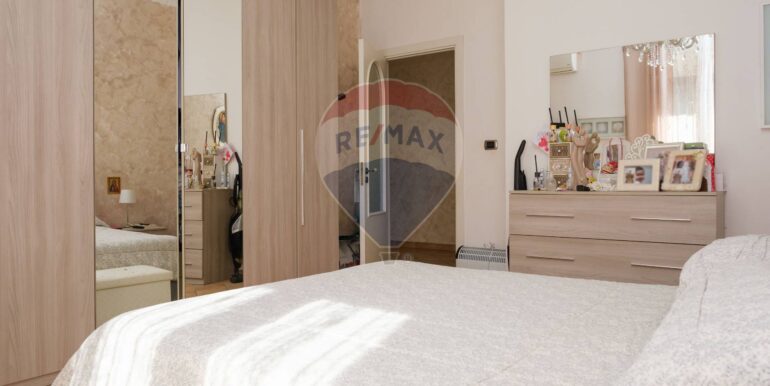 20250127211547-922462-19