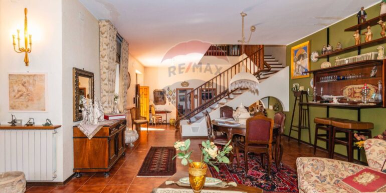 20250220165700-930881-12