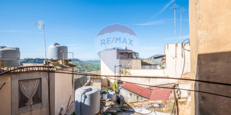 20250226201941-932757-7