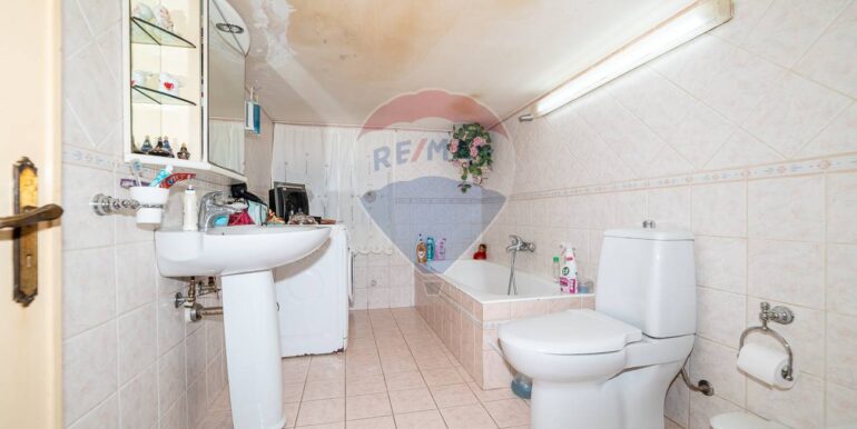 2025040894442-942636-6