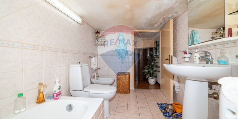 2025040894444-942636-7