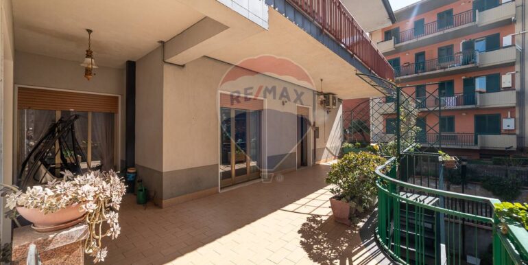 2025042410852-945292-16