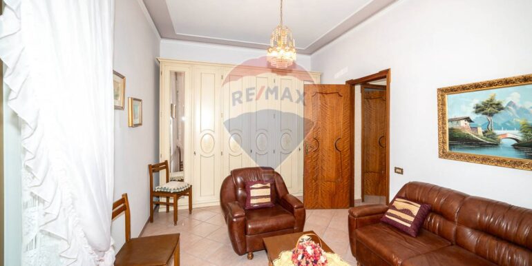 2025042410904-945292-23