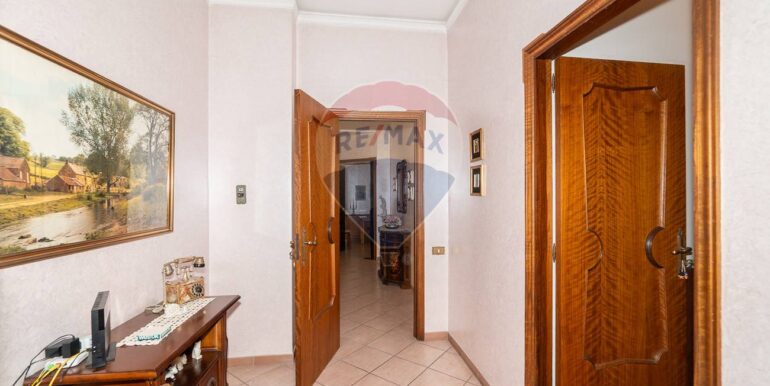 2025042410907-945292-25