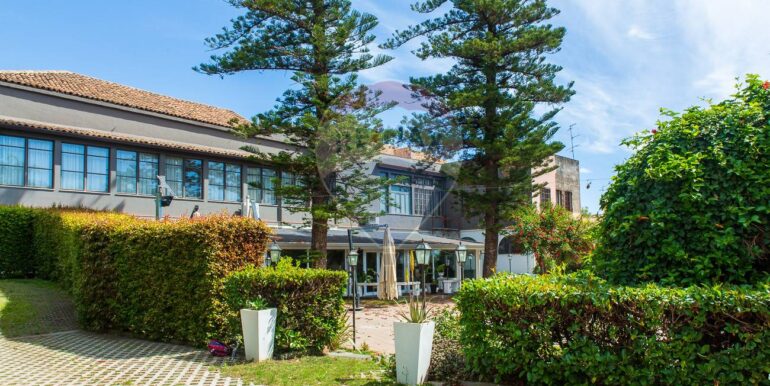 20241118165200-904644-16