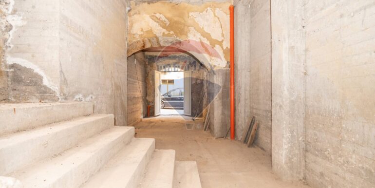 20250114224120-919547-4