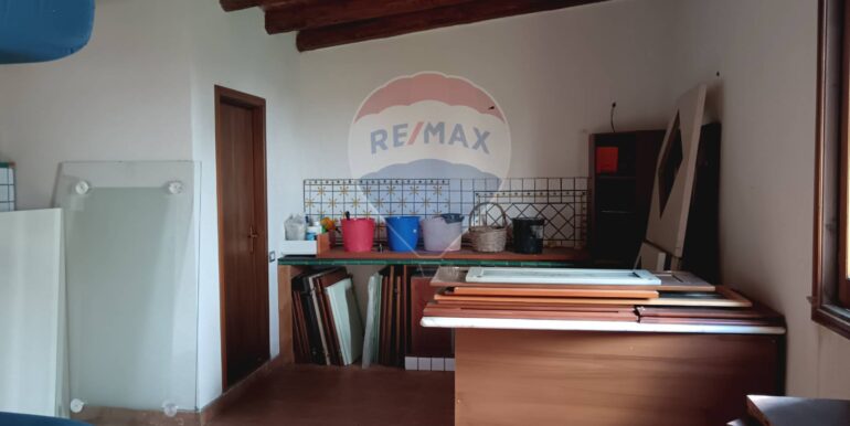 20250211123907-928083-5