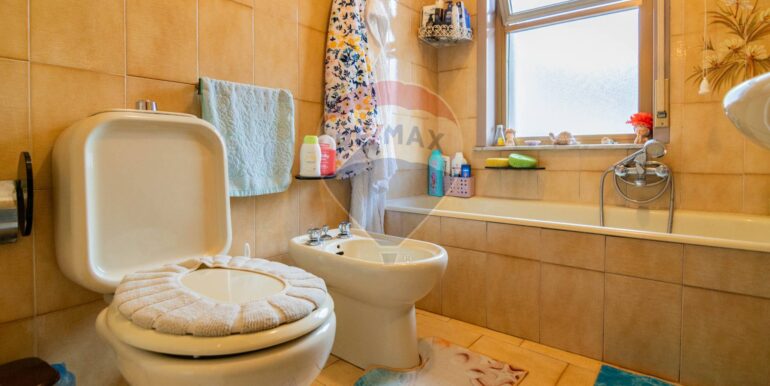 20250407192750-924120-11