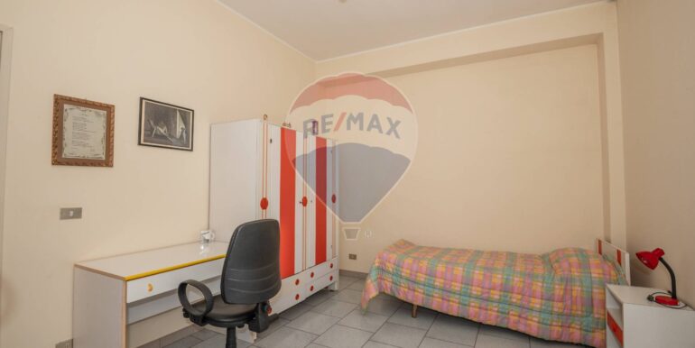 20250504223743-946446-10