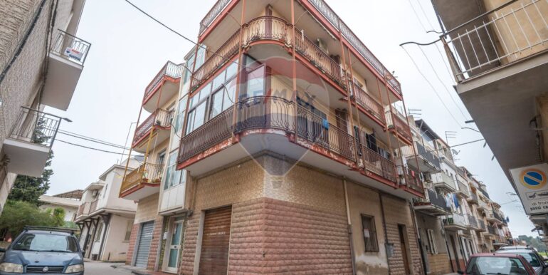 20250516203902-949272-14