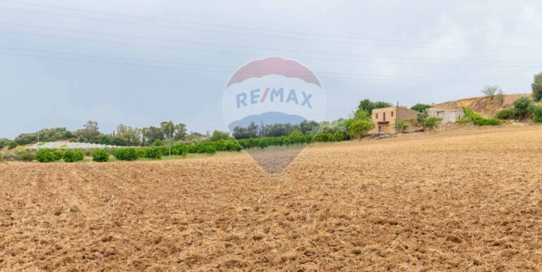 20250621195646-960376-10