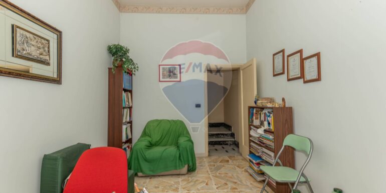 20240930114403-884493-18