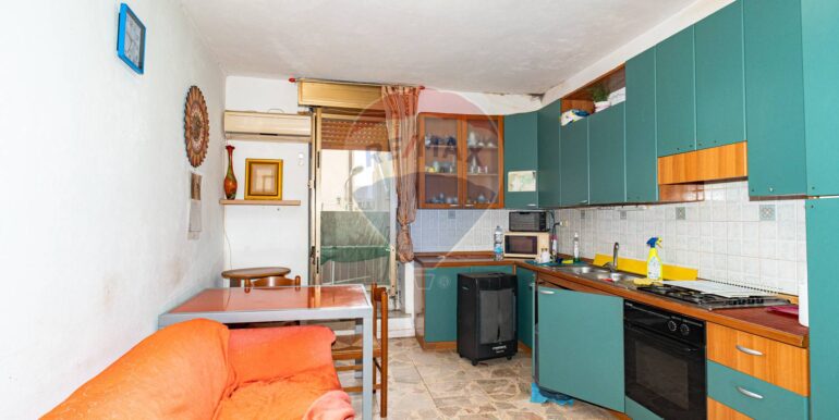 20250110121812-918637-18