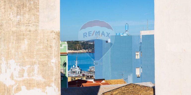 20250113134517-919214-13