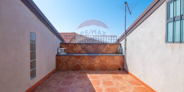 20250116204133-920179-23