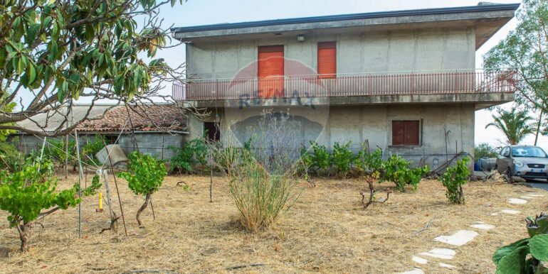 2025012104203-920786-4