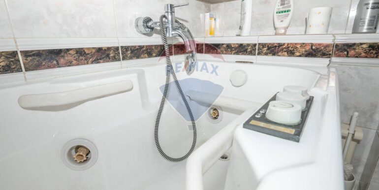 2025012403713-921902-14