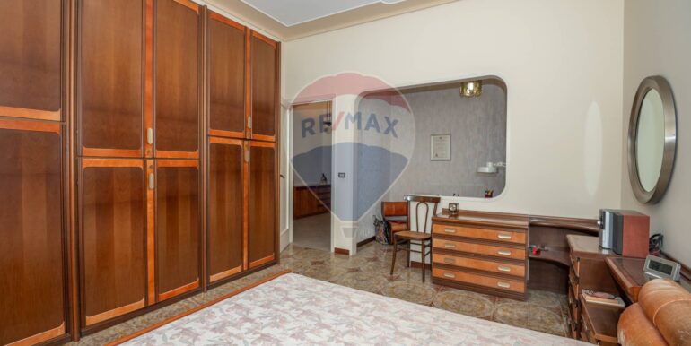 2025012403753-921902-29