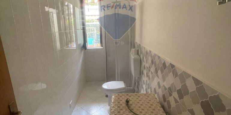 20250129122558-922365-21