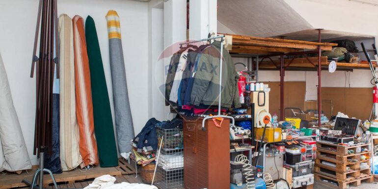 20250129165640-922593-13