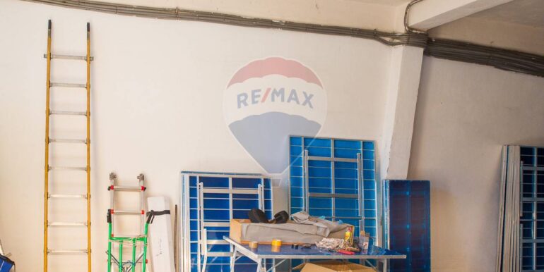 20250129165657-922593-16