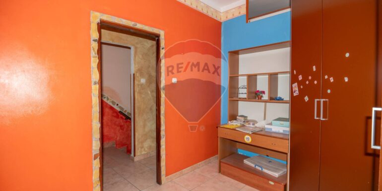 20250202204212-923305-13