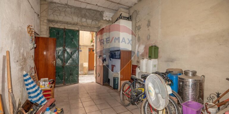 20250202204217-923305-15