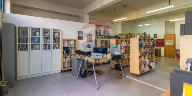 20250207112237-928009-18