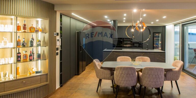 20250207143843-909273-47