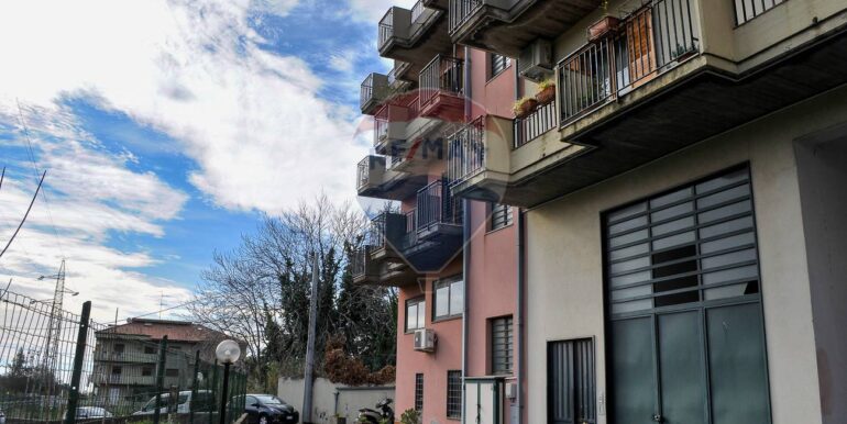 2025022151905-930950-12