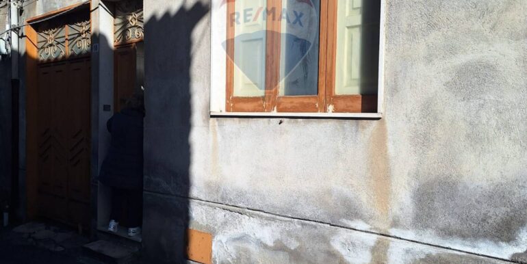 20250226235934-932539-10