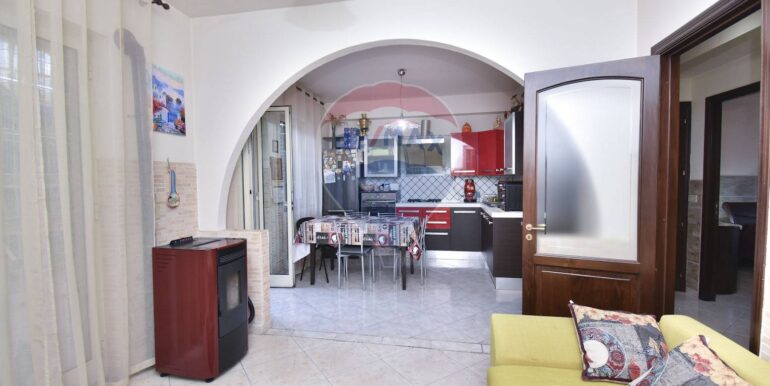 20250306101030-932761-19