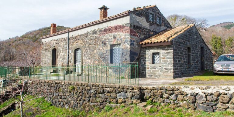 20250319124329-937498-9