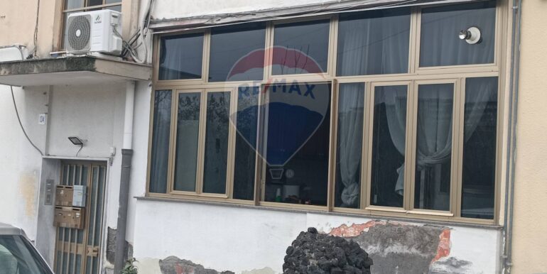 2025032801344-939430-18