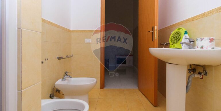 20250429142223-938325-10