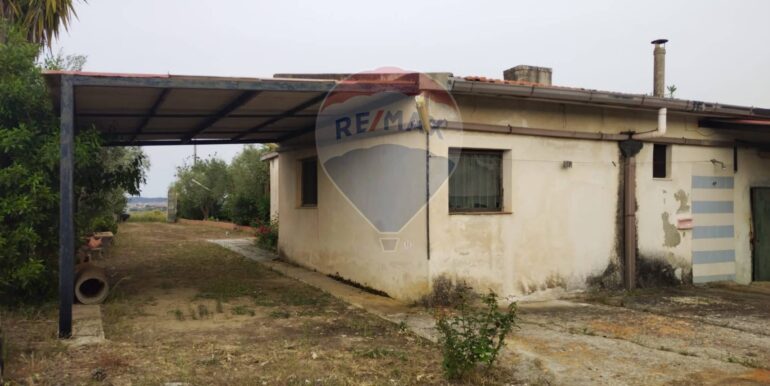 20250511220352-947946-6