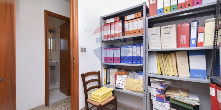 20250527163037-951861-10