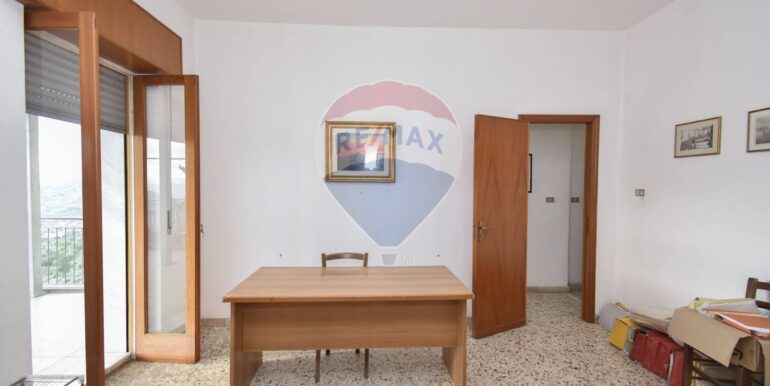 20250527163042-951861-14