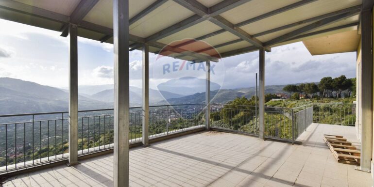 20250527163045-951861-16