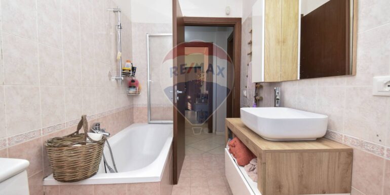 20250604203724-955646-14