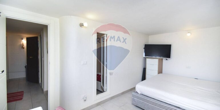 2025061892636-959593-17