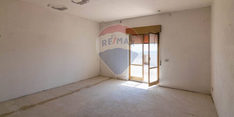 20250702160147-960493-14