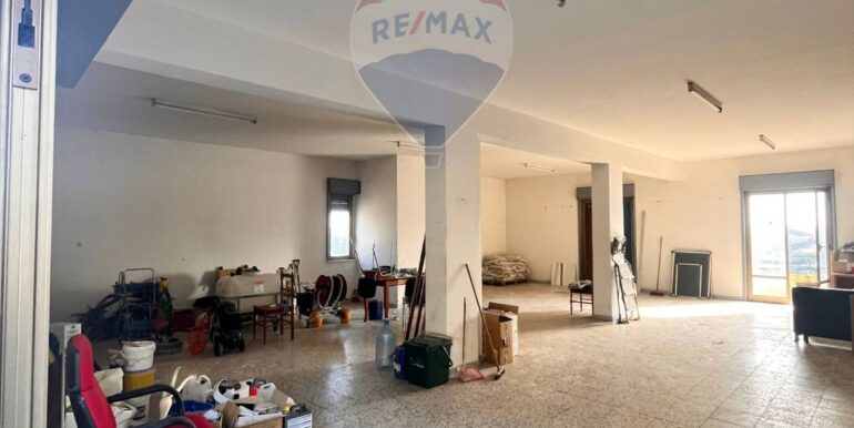 20250723165939-971242-3