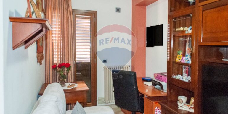 20250723215040-967217-15