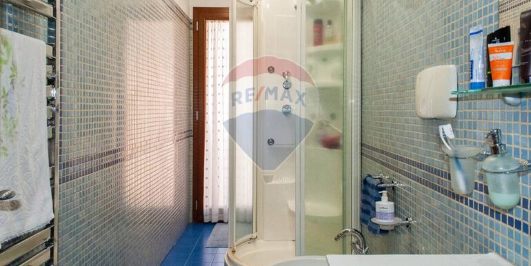 20250723215048-967217-17