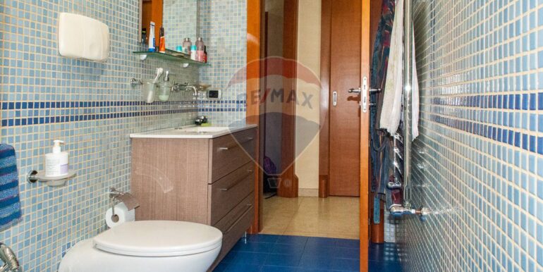 20250723215053-967217-18